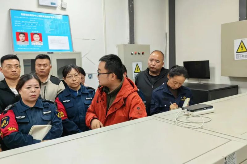 省物產(chǎn)集團(tuán)組織開展火災(zāi)自動報警系統(tǒng)理論、實操培訓(xùn)活動